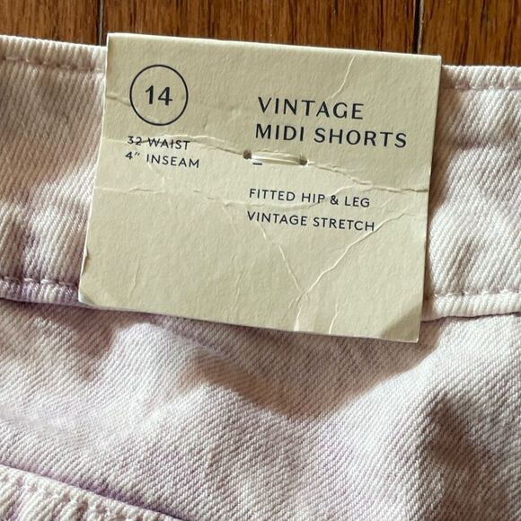 Women's Light Pink/Whitewash Denim Shorts NWT Size 14 - Picture 9 of 9